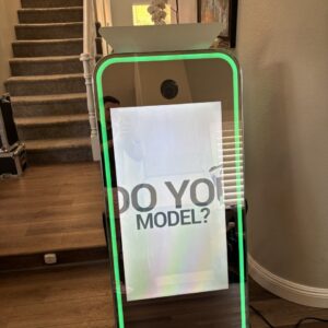Pre-Owned Mior Black Mirror Booth -  Black (Trade-In Model)