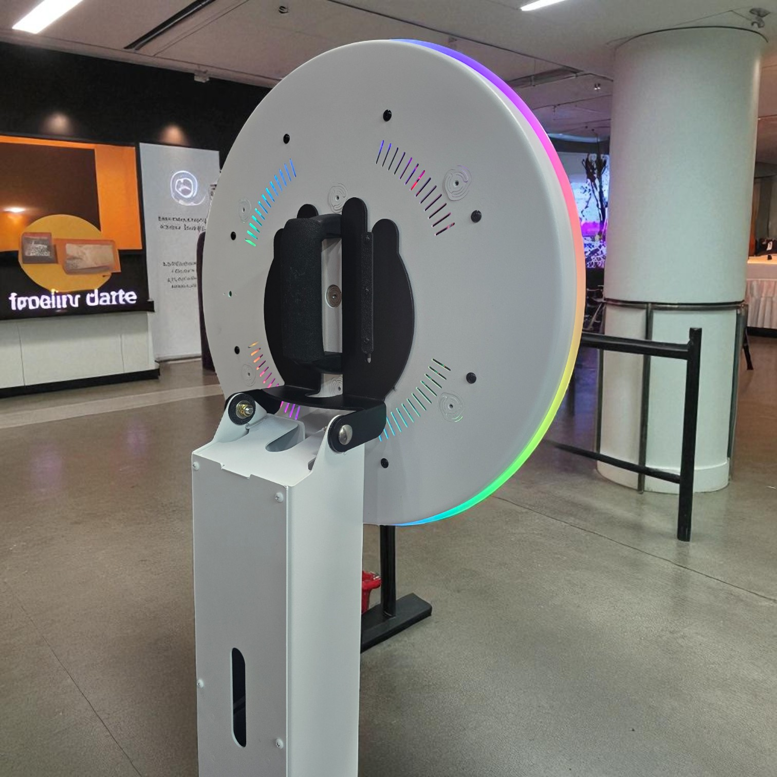 Roamer Stand - Image 9