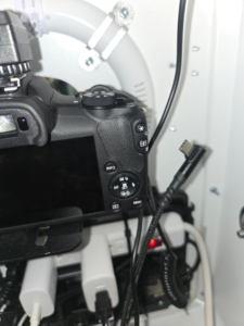 Camera cable connected